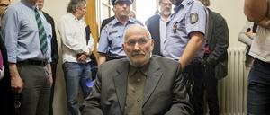 Probleme mit dem Rechtsstaat. Rechtsextremist Horst Mahler in einem Budapester Strafgericht.