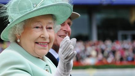 Königlich. Nicht die Shopping Queen, sondern Queen Elisabeth.