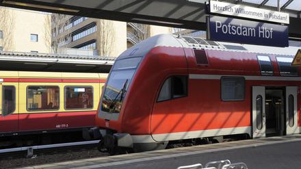 Pendlerregion. Züge wie der Regionalexpress 1 sollen in Potsdam häufiger fahren.