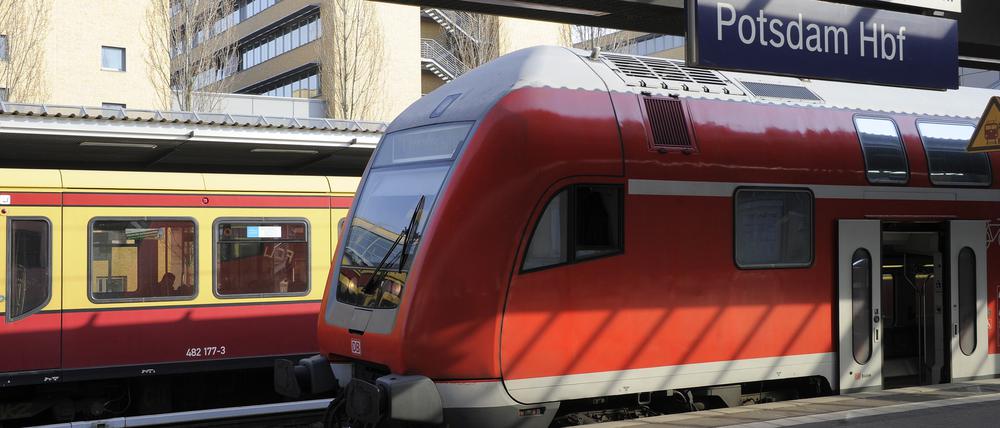 Pendlerregion. Züge wie der Regionalexpress 1 sollen in Potsdam häufiger fahren.