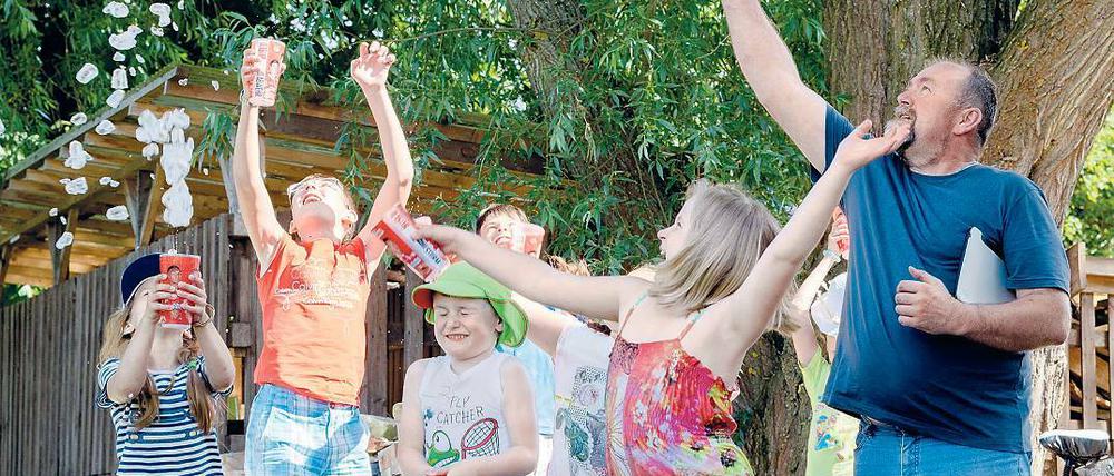 Sommercamp. Kinder aus dem Kriegsgebiet 2016 in der Prignitz.
