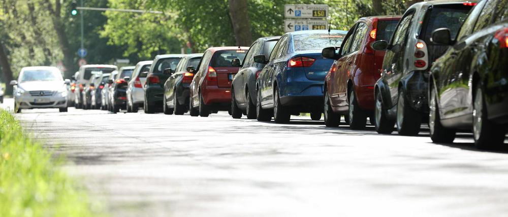 Wegen der Trambaustelle im Potsdamer Norden wurden viele Anliegerstraßen als Schleichwege genutzt, es staute sich auf vielen Straßen.