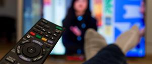 Fernsehen ist mehr und mehr eine Beschäftigung für Senioren
