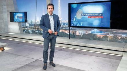 Uwe Madel moderiert „Täter Opfer Polizei“ seit dem Start im Jahr 1992. Zum Sonntagabend kommt nun der Mittwochsplatz um 21 Uhr dazu.