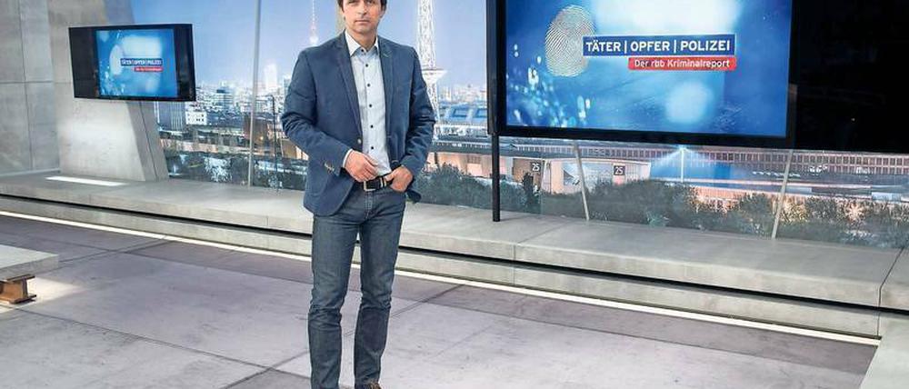 Uwe Madel moderiert „Täter Opfer Polizei“ seit dem Start im Jahr 1992. Zum Sonntagabend kommt nun der Mittwochsplatz um 21 Uhr dazu.