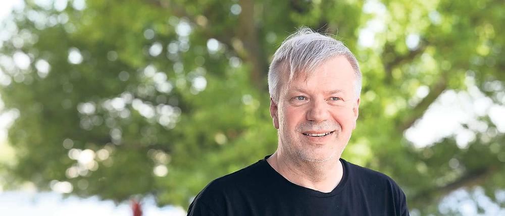 Blick ins Kommende. Tobias Wellemeyer und sein Team stellten die Spielzeit 2017/2018 vor – die letzte für Wellemeyer in Potsdam. Trotzdem will er nicht zu früh mit dem Abschiednehmen loslegen: Denn das raubt nur unnötig Kraft, sagt er. Bevor er geht, kommen erst einmal 20 Neuproduktionen.