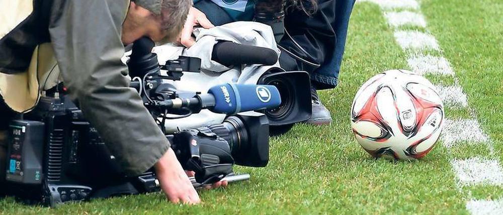 Stets auf Ballhöhe: Die Fußball-Bundesliga in der ARD-„Sportschau“.