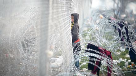 Abgeschottet. Historiker wissen, dass Migration in der Geschichte Europas eher der Normalfall ist. Ethnische Homogenität von Gesellschaften sei vielmehr eine Illusion. Wenn Europa heute wieder seine Grenzen schließe, sei das ein Irrweg. Denn Fluchtbewegungen würden sich durch Zäune nicht aufhalten lassen.