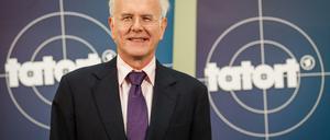 Am 8. Dezember 2015 posierte Fernseh-Entertainer Harald Schmidt noch als neuer Chef des Kommissar-Teams des Schwarzwald-"Tatorts". Jetzt hat er die Dreharbeiten abgesagt.