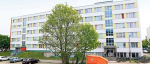 Nicht mehr nötig? Die Bewohner des Flüchtlingsheimes in der Potsdamer Straße 5a müssen in den kommenden Wochen umziehen, da der Mietvertrag für das Haus ausläuft und der Landkreis an anderen Standorten über genügend freie Plätze verfüge.