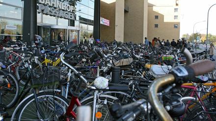 Am Potsdamer Hauptbahnhof werden vor allem mehr Fahrräder geklaut. Allerdings wurden auch zwei Kameras wegen des ILB-Neubaus am Nordeingang des Bahnhofs entfernt.