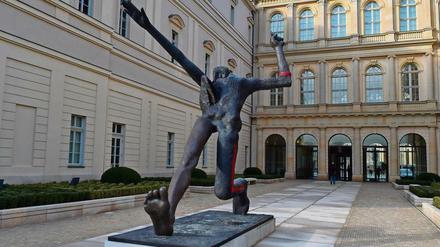 Der "Jahrhundertsschritt" am Museum Barberini.