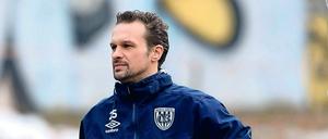 Für Nulldrei der Beste. Almedin Civa wird neuer Cheftrainer des SV Babelsberg 03. Kaum einer kennt die Schwierigkeiten, aber auch die Potenziale des Vereins so gut wie der ehemalige Nulldrei-Kicker.