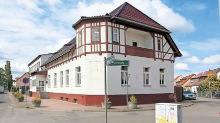 Eigentümer unbekannt. Das Ankerhauswurde zwangsversteigert.