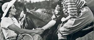 Linientreu und populär. Draußen gibt es Krieg, im Kino Liebesdrama: eine Szene aus „Illusion“ von 1941 mit Brigitte Horney und Johannes Heesters. Der Film ist bei einem Symposium zu sehen, das die Ufa gemeinsam mit der Deutschen Kinemathek Berlin anlässlich des 100. Firmenjubiläums veranstaltet.