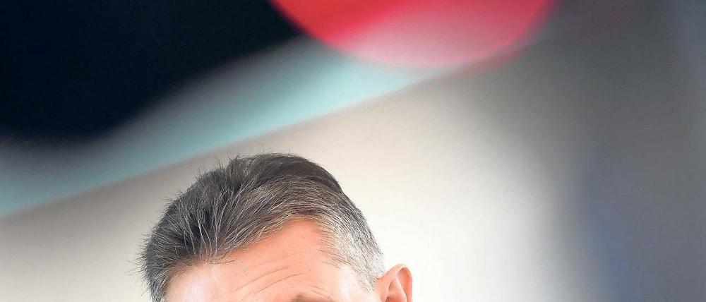 Auf Angriffskurs. Innenminister Schröter wirft der Opposition Stimmungsmache vor.