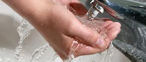 Altschließer. Was aus dem Hahn kommt, muss auch wieder abließen.