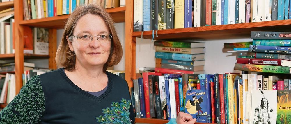 Detailverliebt. Grit Poppe schreibt vor allem fantastische Romane für Kinder und Jugendliche.