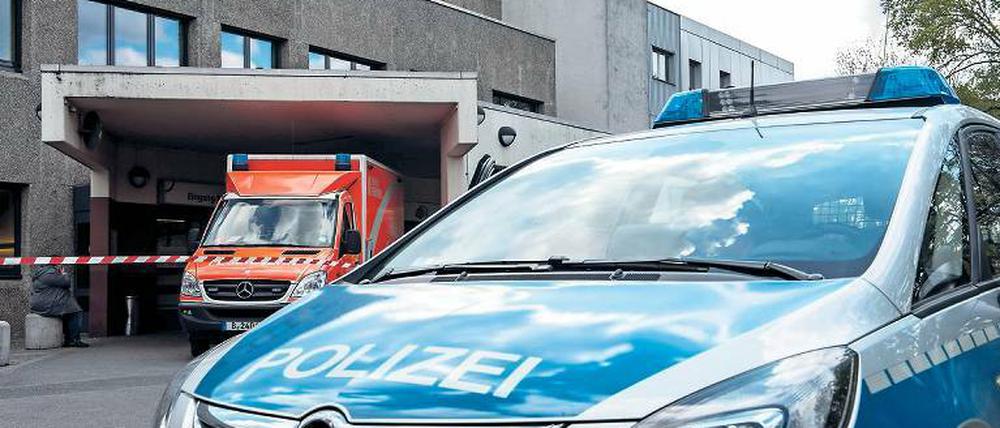 Angeschossen. Die Polizisten waren wegen eines Diebstahls vor Ort.