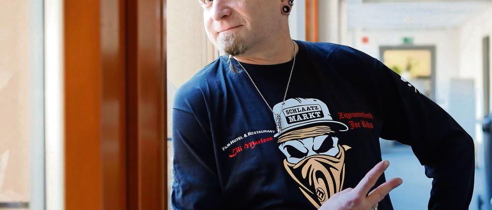 Joe Riha, bisher Chef der Potsdamer Zigeunerköche, soll vor seiner Wohnung überfallen worden sein. Die Ermittlungen laufen.