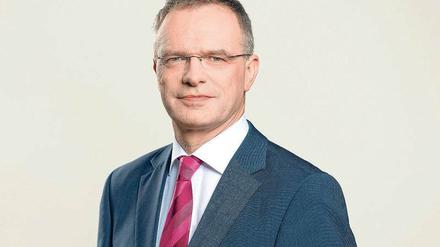 Stefan Raue, trimedialer Chefredakteur des Mitteldeutschen Rundfunks, ist Alleinkandidat für das Amt des Deutschlandradio-Kandidaten