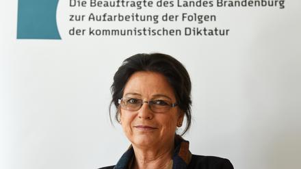 Die Landesbeauftragte zur Aufarbeitung der Folgen der kommunistischen Diktatur, Ulrike Poppe, hört auf.