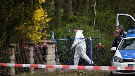 Ein Jugendlicher soll in Borkheide (Potsdam-Mittelmark) seine Mutter getötet und zerstückelt haben.