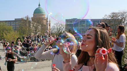 Es war der sechste Seifenblasen-Flashmob in Potsdam.