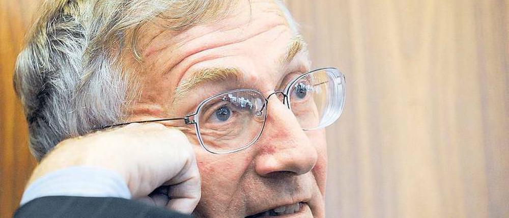 „Sy“ ist der Spitzname des Enthüllungsjournalisten Seymour Myron Hersh.