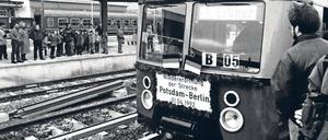 Erinnern Sie sich? Es war ein Volksfest, damals im April 1992, als die S-Bahn endlich wieder zwischen Potsdam und Richtung Wannsee rollte.