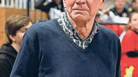 Ein beeindruckendes Lebenswerk. Bernd Schröder formte Turbine Potsdam in 45 Jahren missionarischer Arbeit von einer Betriebssportgruppe zu einem der besten Frauenfußballvereine Europas.