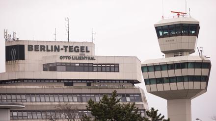 Die Initiative „Tegel bleibt offen“ hat 247.000 unterschriften für den Weiterbetrieb gesammelt.