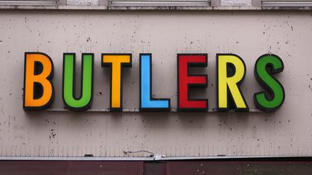 Es gibt mehr als 160 "Butlers"-Filialen im In- und Ausland. Nun wird geprüft, welche Geschäfte offen bleiben.