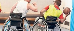 In Aktion. Die Basketballer trainieren zweimal wöchentlich.