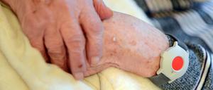 Zum Teil bleiben Patienten in Potsdam zeitweilig unversorgt, weil es zu wenig Pflegekräfte gibt.