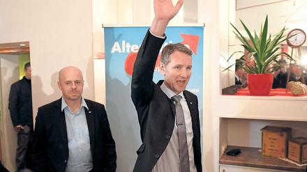 Vereint am rechten Rand. Der Thüringer AfD-Chef Björn Höcke (r.) und Brandenburgs AfD-Vize Andreas Kalbitz.