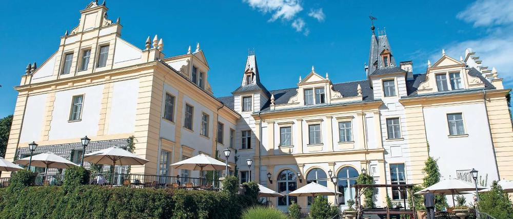 Vergangenes mit Zukunft. Das Schloss Liebenberg im Landkreis Oberhavel, das einst den Eulenburgs gehörte und den Kaiser sowie Hermann Göring anlockte, glänzt heute als Hotel.
