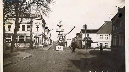 Schöner weisen. Der Verkehrsturm zeigte Autofahrern früher den Weg an, musste jedoch zunehmendem Verkehr weichen. Jetzt soll er an anderer Stelle wieder entstehen.