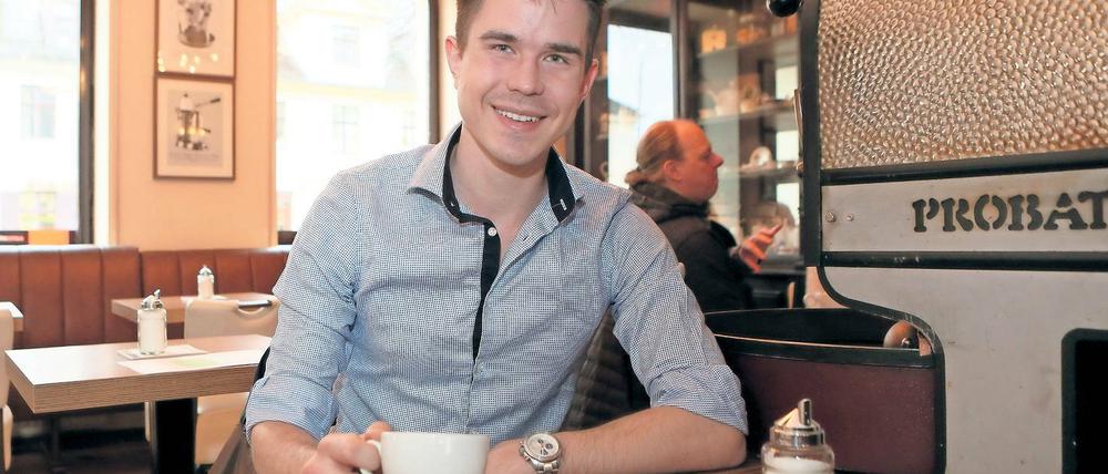 Studienvermittler. Jonas Kehrbaum musste nach dem Abitur selbst erst einmal herausfinden, wie man an ein Stipendium erhält. Nun gibt er sein Wissen in seiner Firma an andere weiter und hat auch schon Potsdamer in die Vereinigten Staaten geschickt.