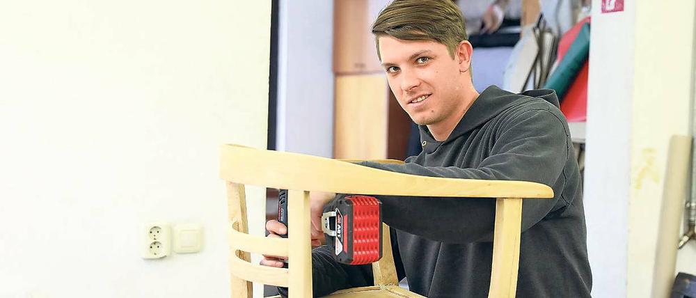 In Familientradition. Harald und Wolfgang Türk haben die Werkstatt in der Brandenburger Straße in Werder (Havel) von ihrem Vater übernommen. Schon als Schüler standen sie an den Nähmaschinen, mit 16 Jahren begannen sie ihre Lehre im Betrieb.