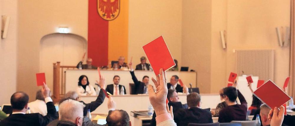 Einmütig. Ohne scharfe Debatten haben die Stadtverordneten am Mittwoch den Haushalt für die Stadt beschlossen.