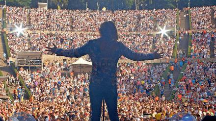Vor vollen Rängen: Jürgen Drews in der Waldbühne.
