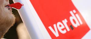Die Gewerkschaft Verdi ruft zum Streik auf.