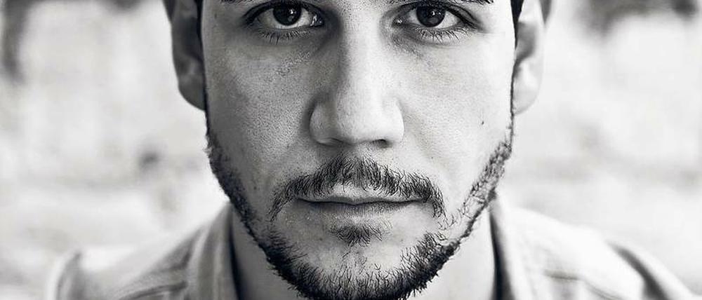 Daniele Rizzo ist Schauspieler, YouTuber und Moderator. Während der Berlinale übernimmt er die Tagesmoderationen der Wettbewerbsfilme sowie die Verleihung des Ehrenbären.