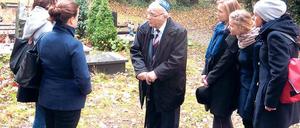 Aufarbeitung. Wolfgang Nossen im Gespräch mit den Jugendlichen.