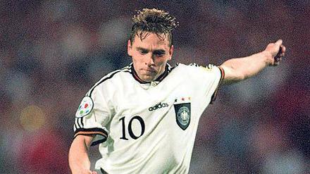Thomas Häßler als Held der Nationalmannschaft um die 1990er herum