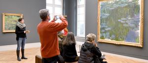 Monets Seerosen-Gemälde im Museum Barberini.