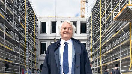 Der Mäzen vor seinem Werk. Hasso Plattner engagiert sich seit 20 Jahren in Potsdam. Wie viel Geld er bislang hier gespendet und investiert hat, lässt er bewusst offen. Das Museum Barberini soll sein Vermächtnis sein.