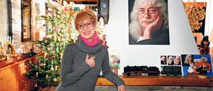 Zwei Leben für die Musik. Monika Ehrhardt-Lakomy führt fort, was sie gemeinsam mit ihrem 2013 verstorbenen Mann Reinhard Lakomy begonnen hat – sie tourt, veröffentlicht CDs und plant ein Nachlassarchiv.