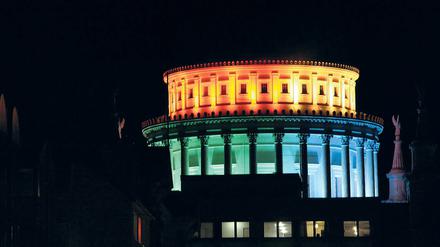 Leuchtendes Beispiel. Mit der Illumination soll die Veranstaltungsreihe „Stadt trifft Kirche“ eingeläutet werden.